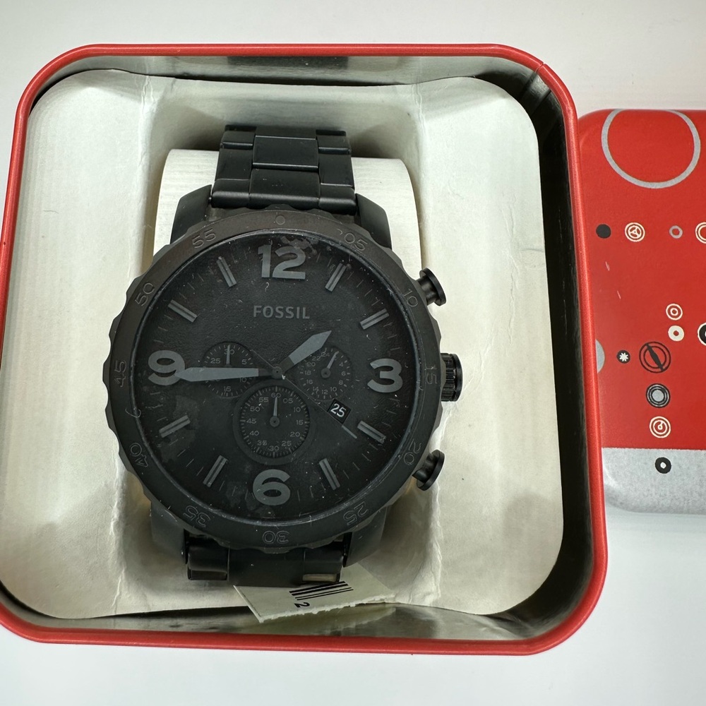 *NWT!* Men’s Fossil “Nate” 50MM Black stainless steel watch with original case